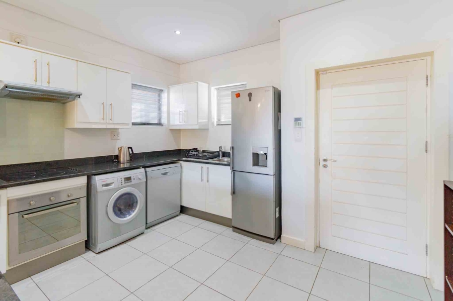 To Let 2 Bedroom Property for Rent in Dennesig Western Cape